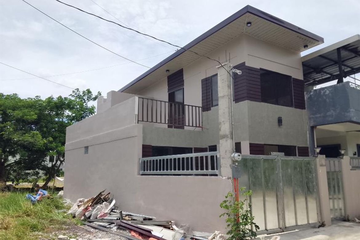 3 Bedroom House for Sale in Zapote, Biñan, Laguna – photo 3