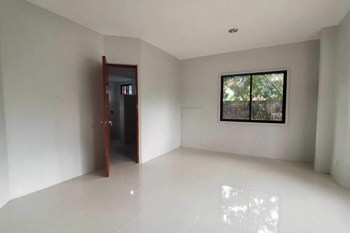 3 Bedroom House for Sale in Zone 12-A, Talisay, Negros Occidental – photo 4