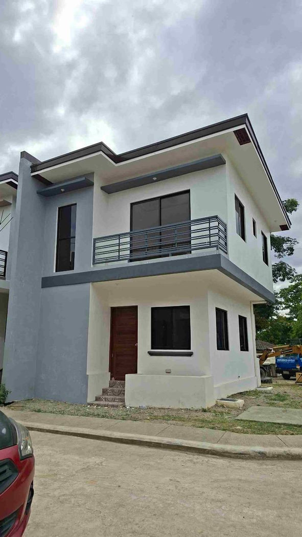 3-Bedroom Norwich Single-Attached House for Sale in Brookside Hills, Cainta, Rizal – photo 12