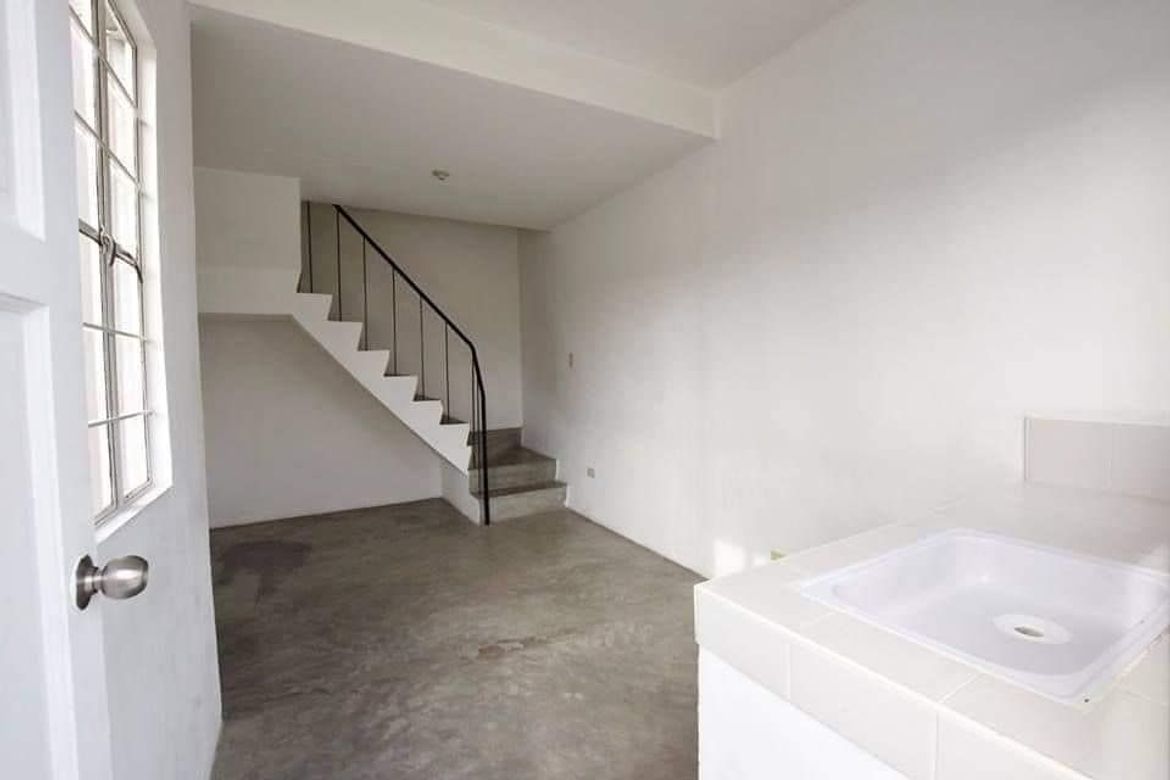 3 Bedroom Townhouse for Sale in Alapan II-B, Imus, Cavite – photo 8