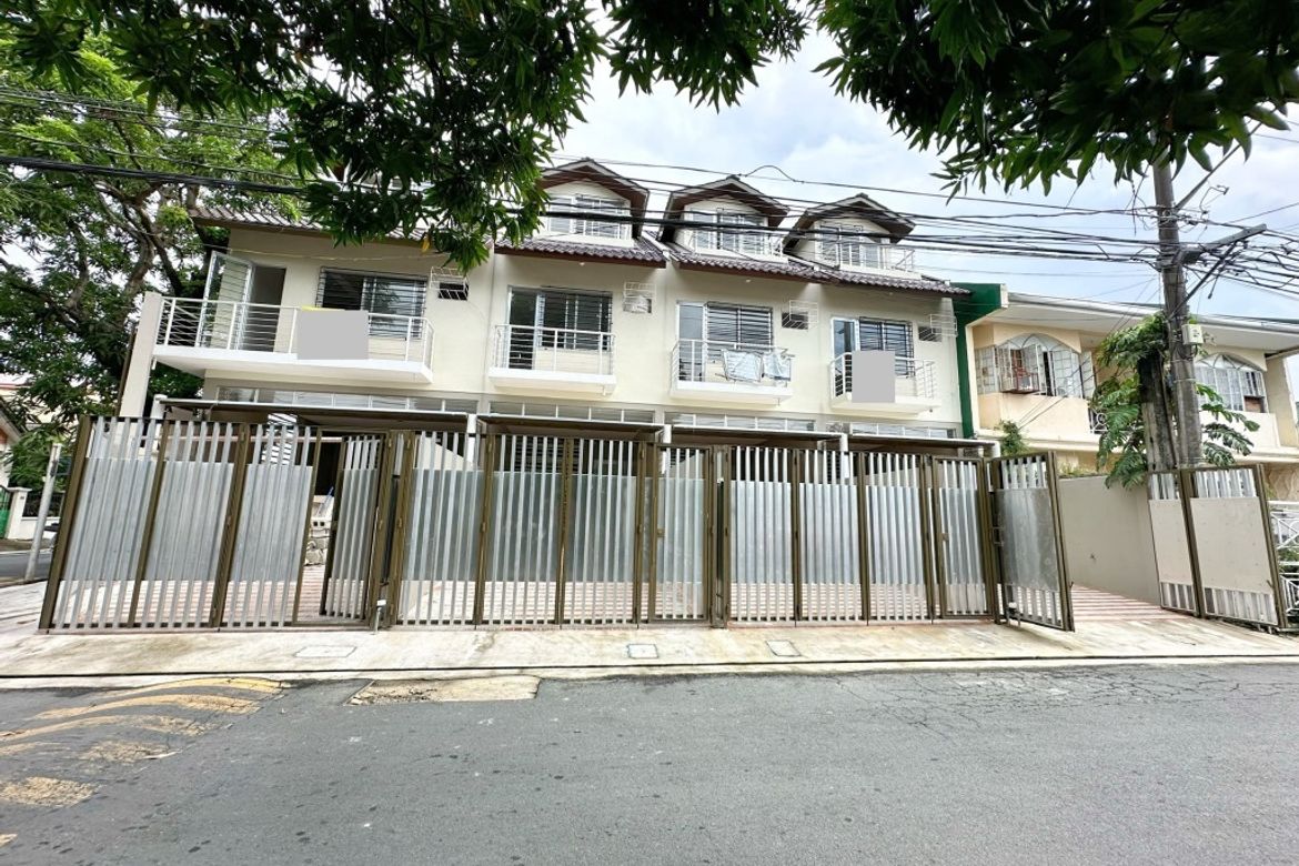 3 Bedroom Townhouse for Sale in Almanza Uno, Las Piñas, Metro Manila – photo 2
