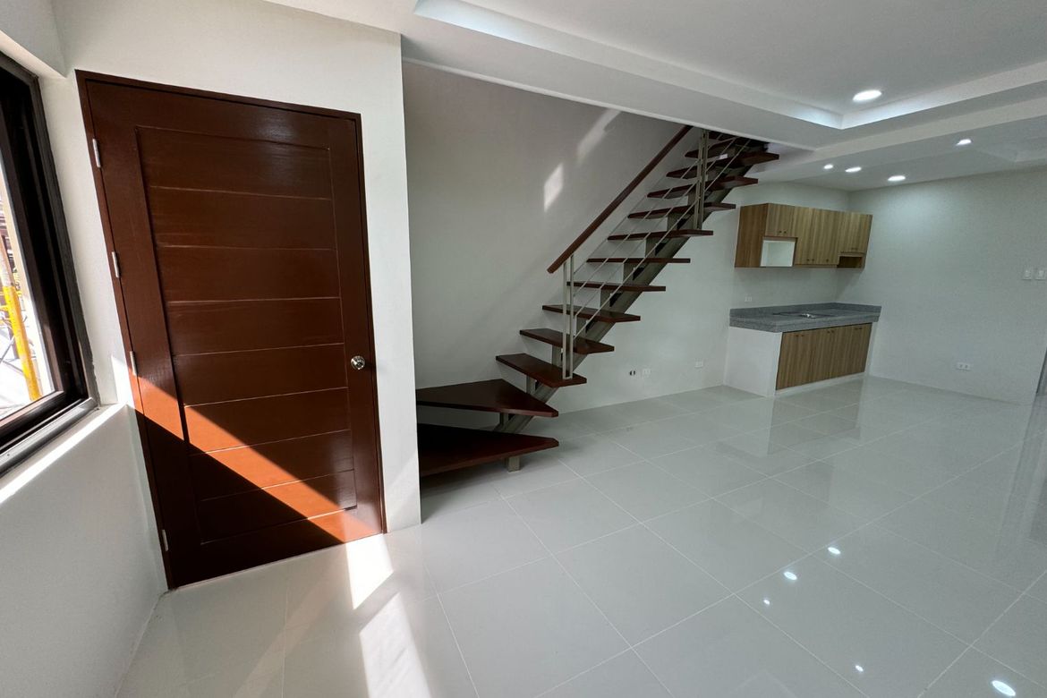 3 Bedroom Townhouse for Sale in Almanza Uno, Las Piñas, Metro Manila – photo 7