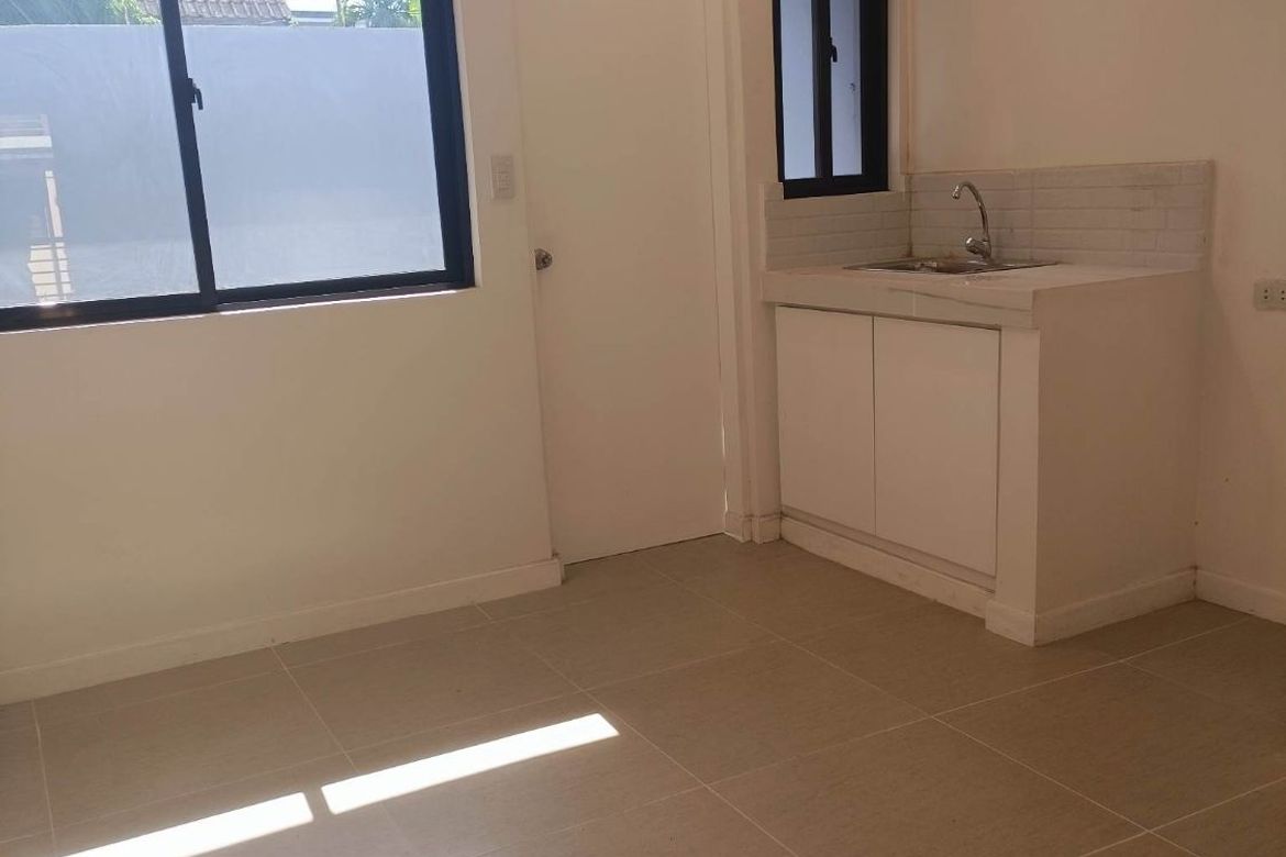 3 Bedroom Townhouse for Sale in Almanza Uno, Las Piñas, Metro Manila – photo 6