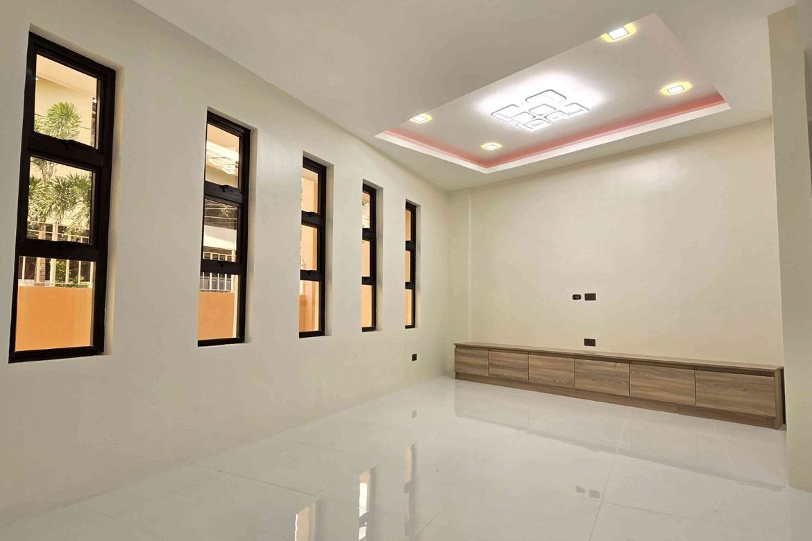 3 Bedroom Townhouse for Sale in Bahay Toro, Quezon City, Metro Manila – photo 6