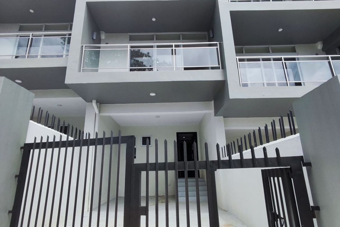 3 Bedroom Townhouse for Sale in Bakakeng Central, Baguio, Benguet – photo 3