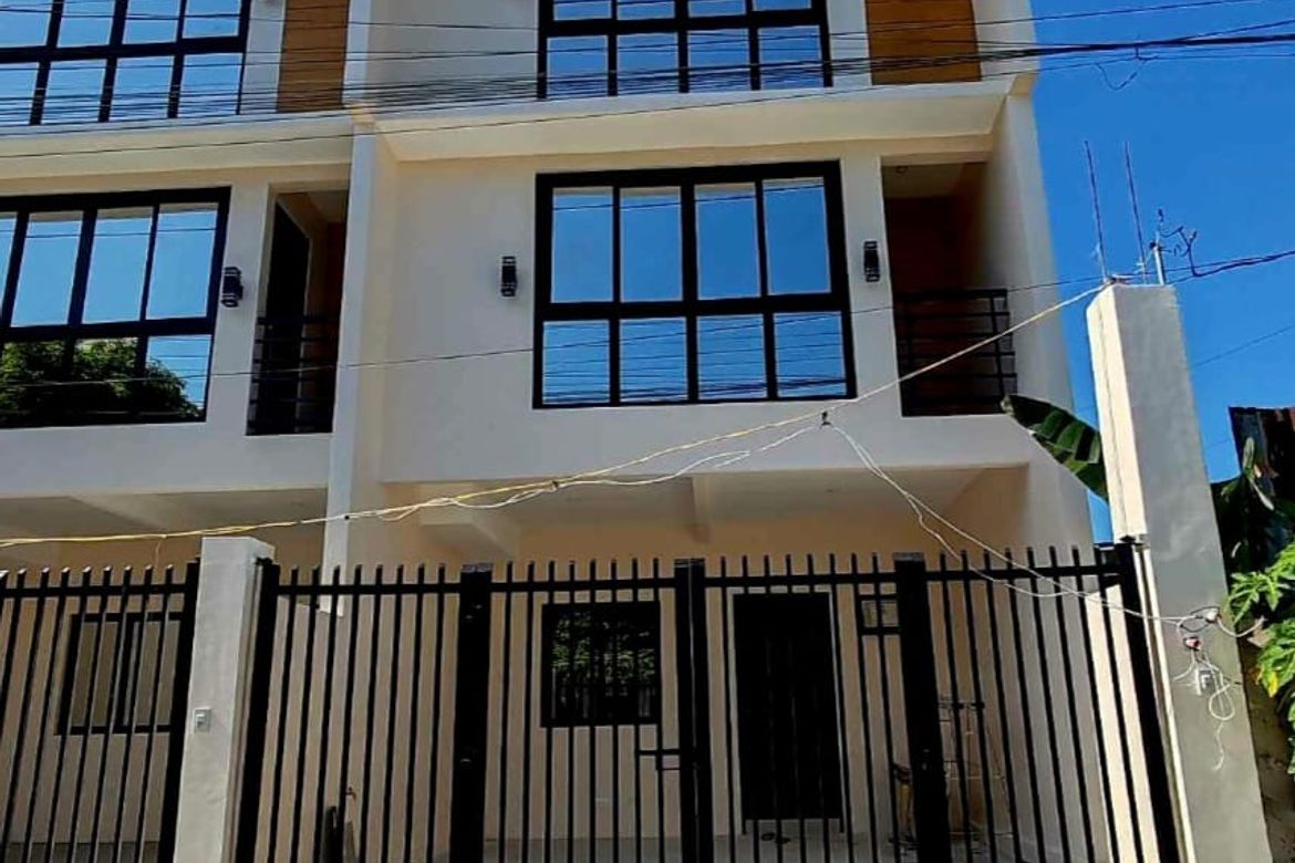 3 Bedroom Townhouse for Sale in Banaba, San Mateo, Rizal – photo 3