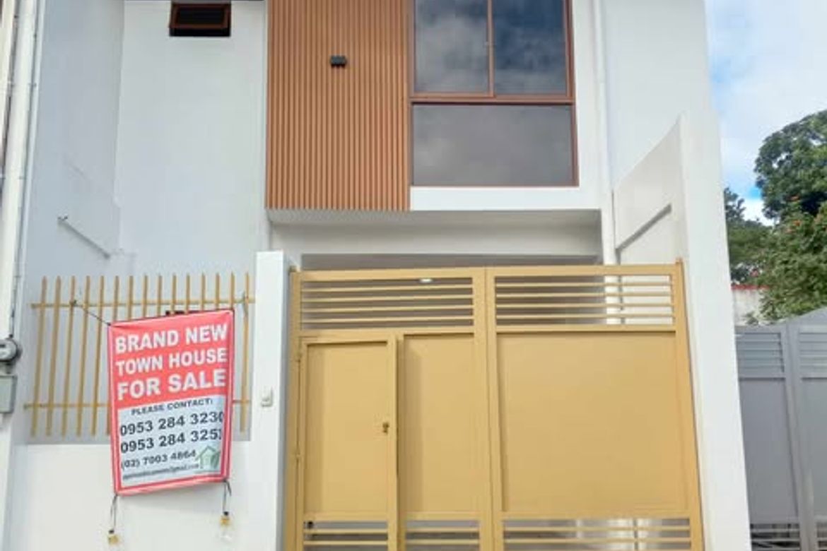 3 Bedroom Townhouse for Sale in Barangay 171, Caloocan, Metro Manila – photo 2