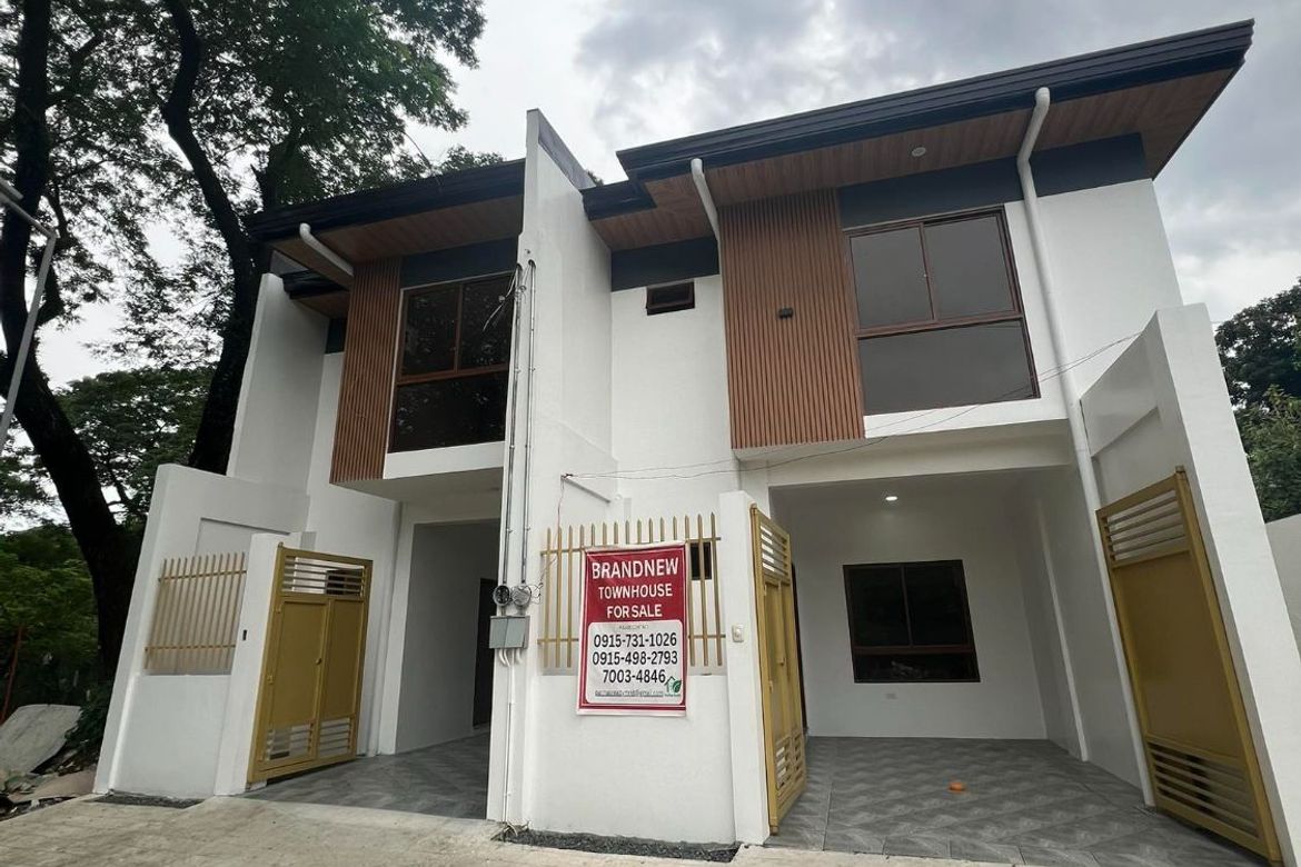 3 Bedroom Townhouse for Sale in Barangay 171, Caloocan, Metro Manila