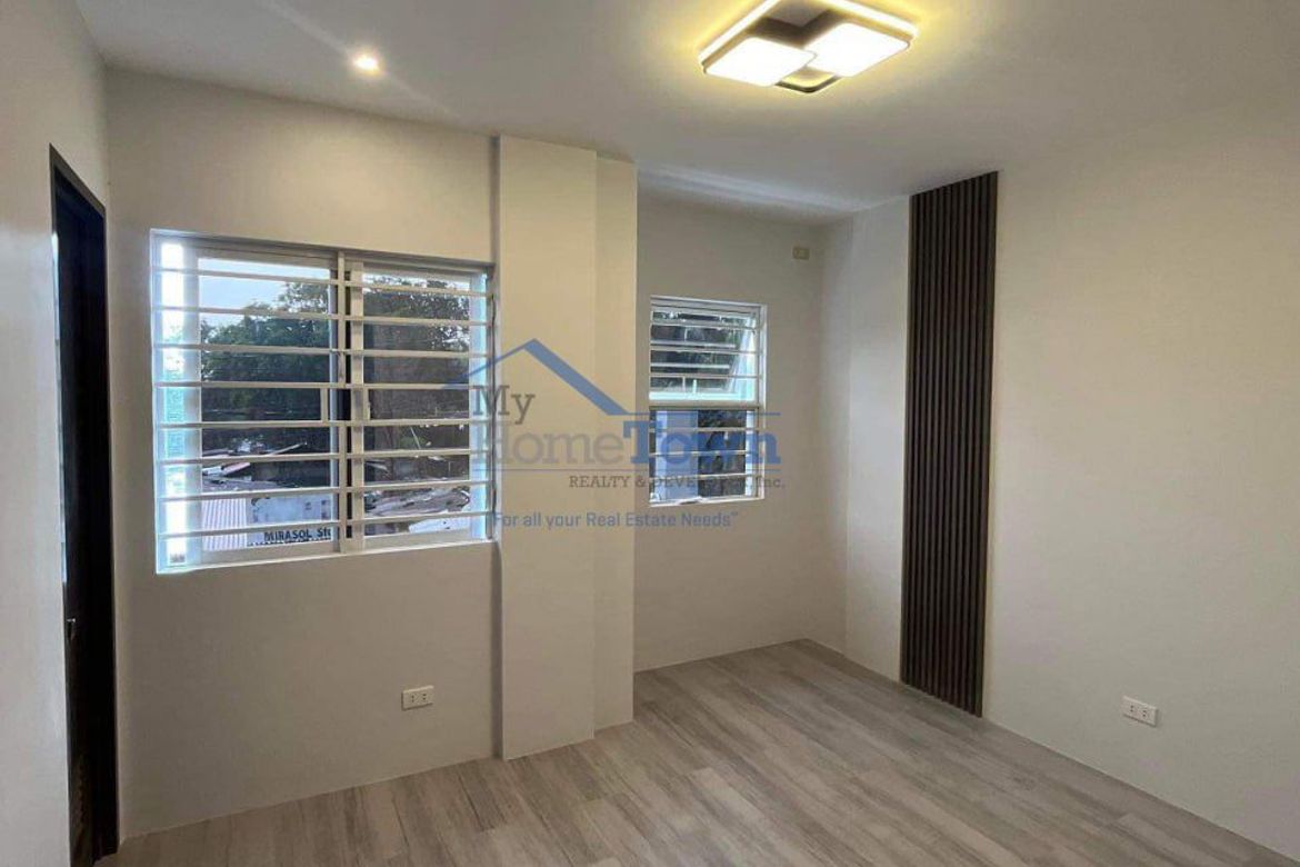 3 Bedroom Townhouse for Sale in Barangay 174, Caloocan, Metro Manila