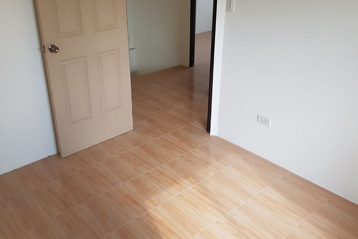 3 Bedroom Townhouse for Sale in Barangay 174, Caloocan, Metro Manila – photo 5