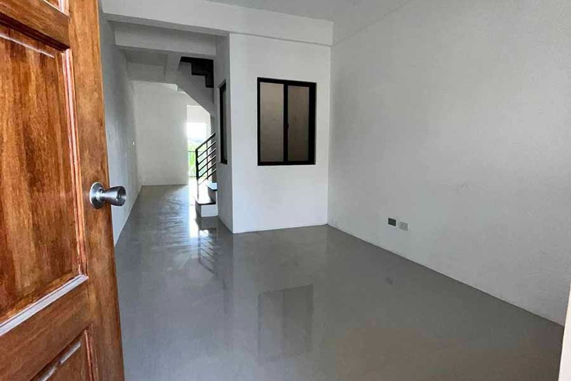 3 Bedroom Townhouse for Sale in Barangay 179, Caloocan, Metro Manila – photo 4