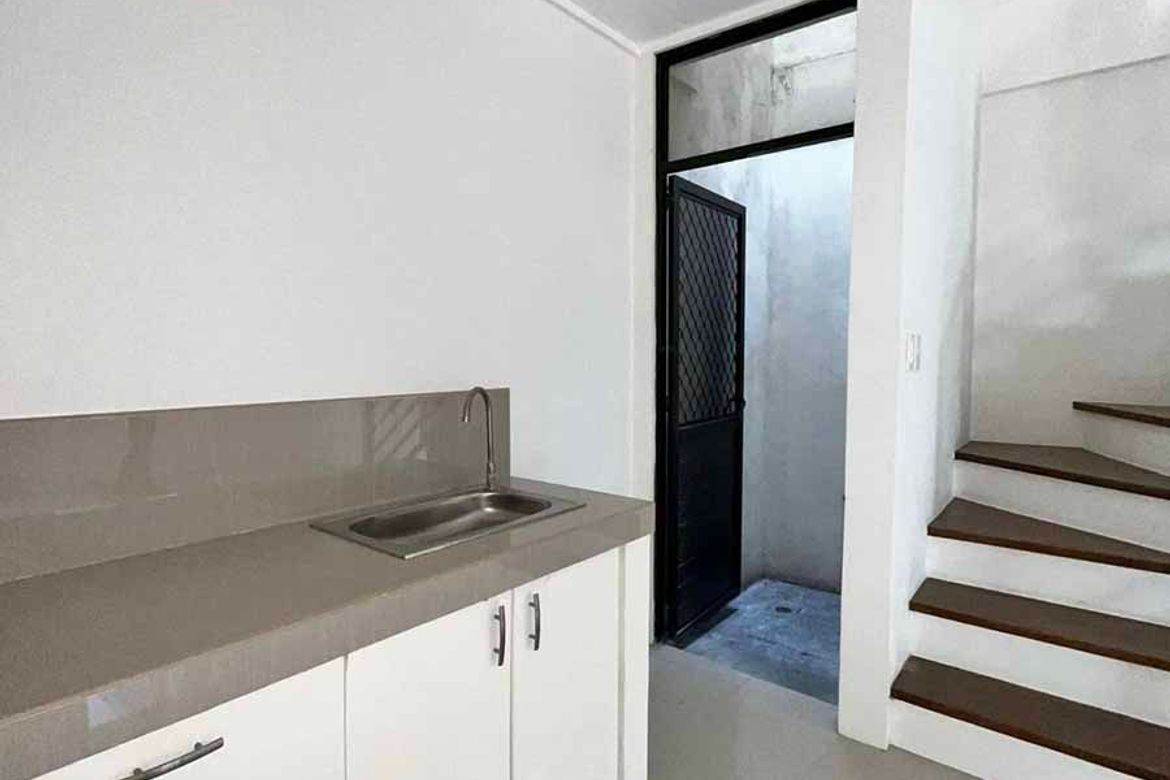 3 Bedroom Townhouse for Sale in Barangay 179, Caloocan, Metro Manila – photo 4