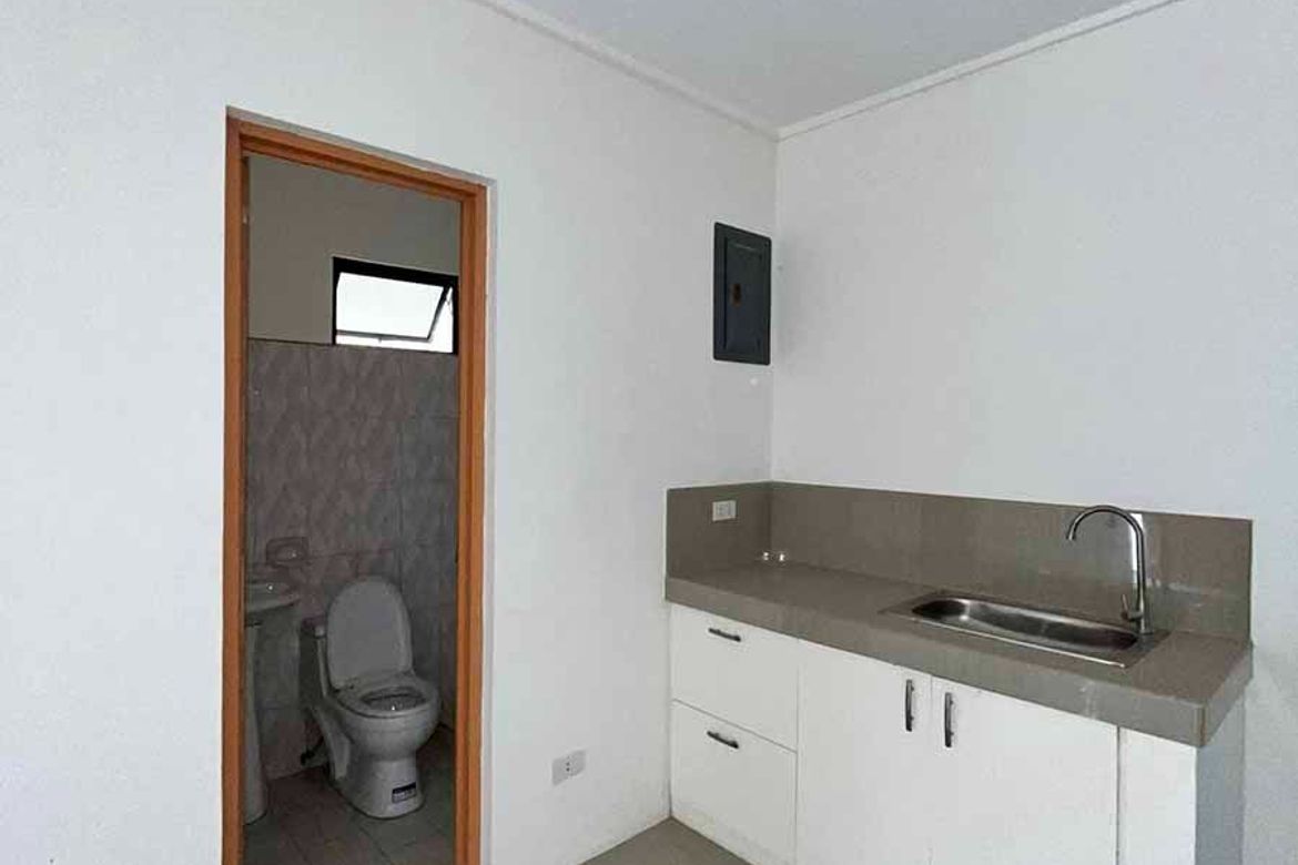 3 Bedroom Townhouse for Sale in Barangay 179, Caloocan, Metro Manila – photo 5