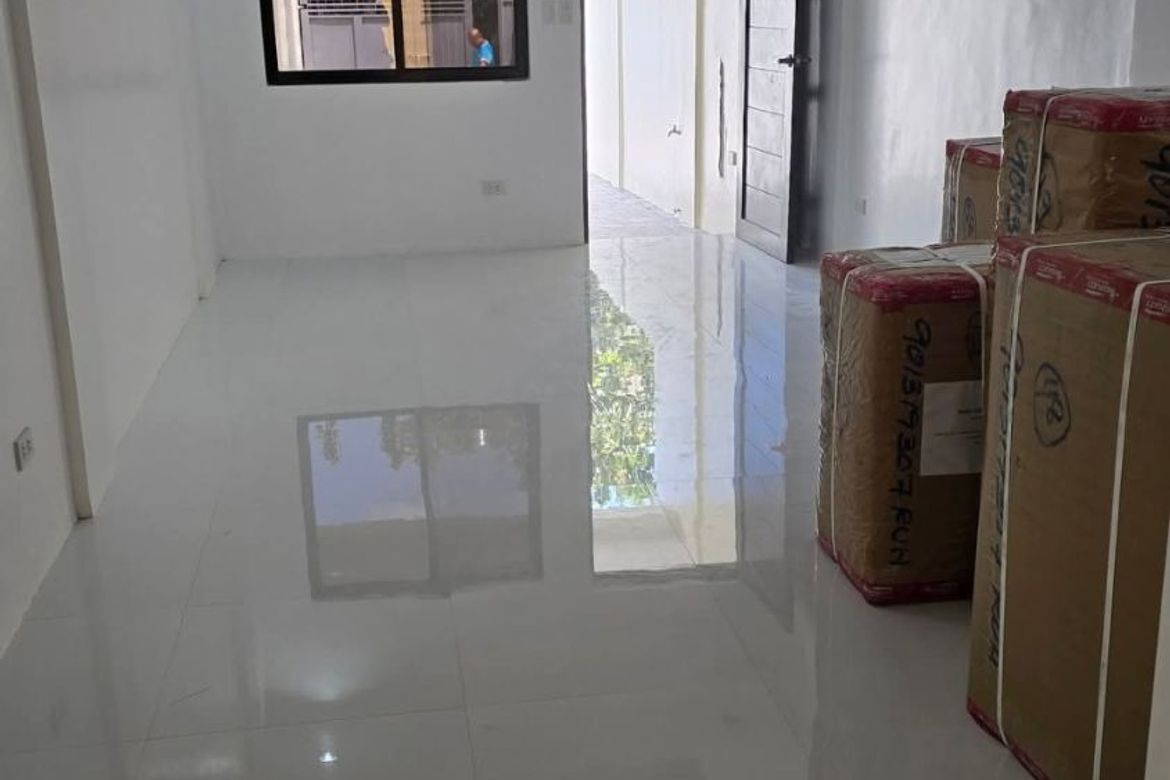 3 Bedroom Townhouse for Sale in Barangay 179, Caloocan, Metro Manila – photo 3