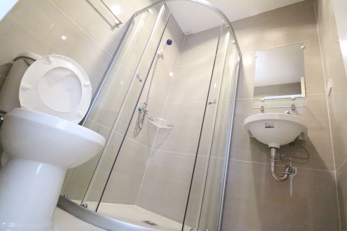 3 Bedroom Townhouse for Sale in Barangay 42, Caloocan, Metro Manila near LRT-1 R. Papa – photo 5