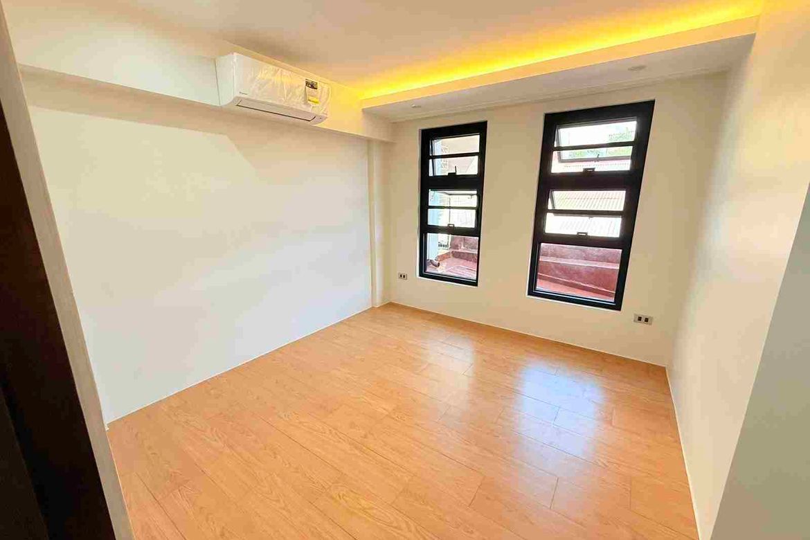3 Bedroom Townhouse for Sale in Batasan Hills, Quezon City, Metro Manila – photo 6