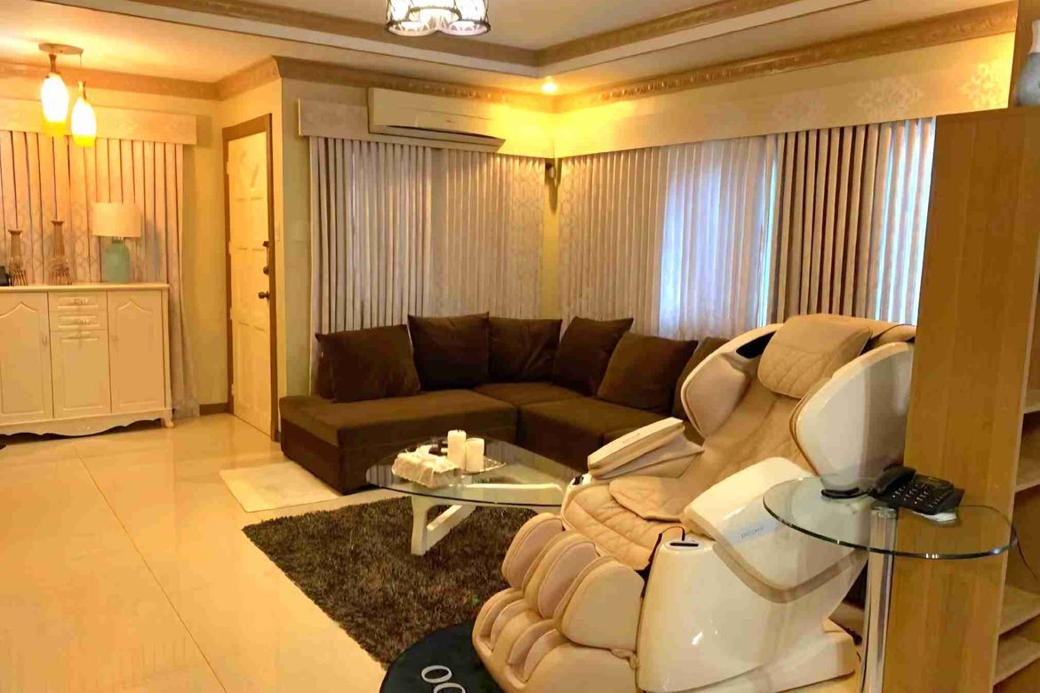 3 Bedroom Townhouse for Sale in Batis, San Juan, Metro Manila – photo 2