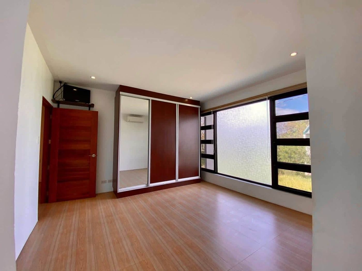 3-Bedroom Townhouse for Sale in BF Homes, Las Piñas – photo 4