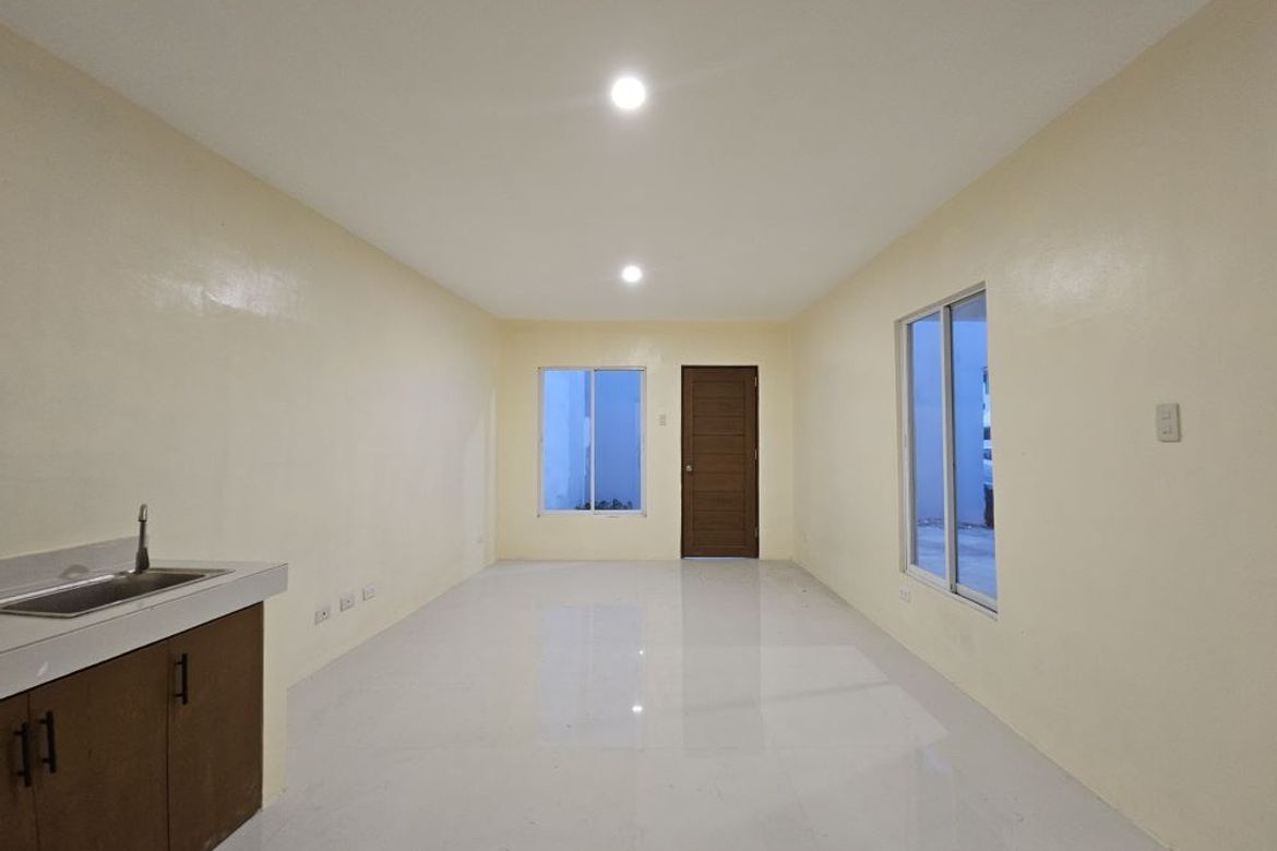 3 Bedroom Townhouse for Sale in BF Homes, Parañaque, Metro Manila – photo 7