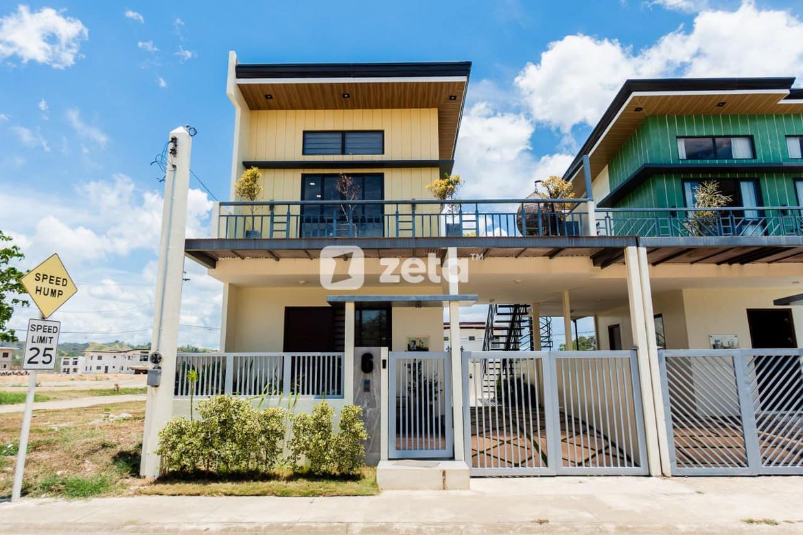 3 Bedroom Townhouse for Sale in Canito-An, Cagayan de Oro, Misamis Oriental – photo 2