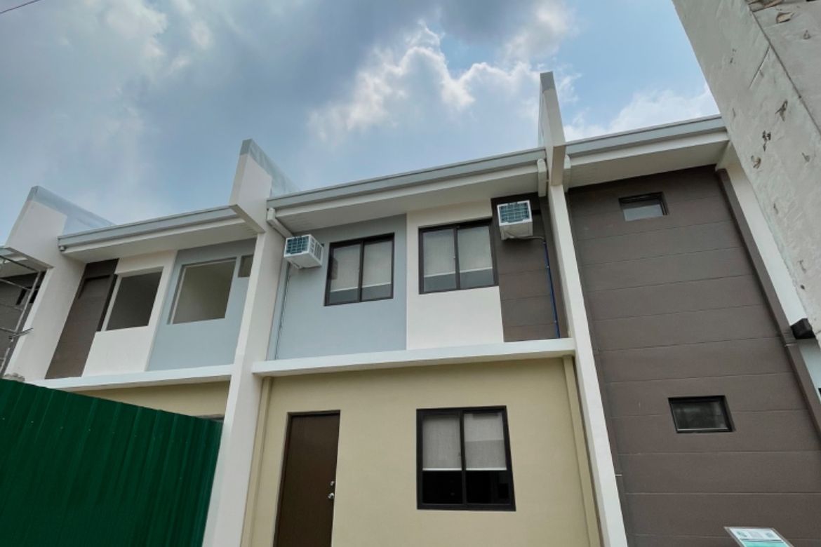 3 Bedroom Townhouse for Sale in Canlubang, Calamba, Laguna