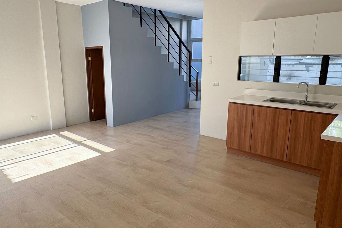 3 Bedroom Townhouse for Sale in Cansojong, Talisay, Cebu