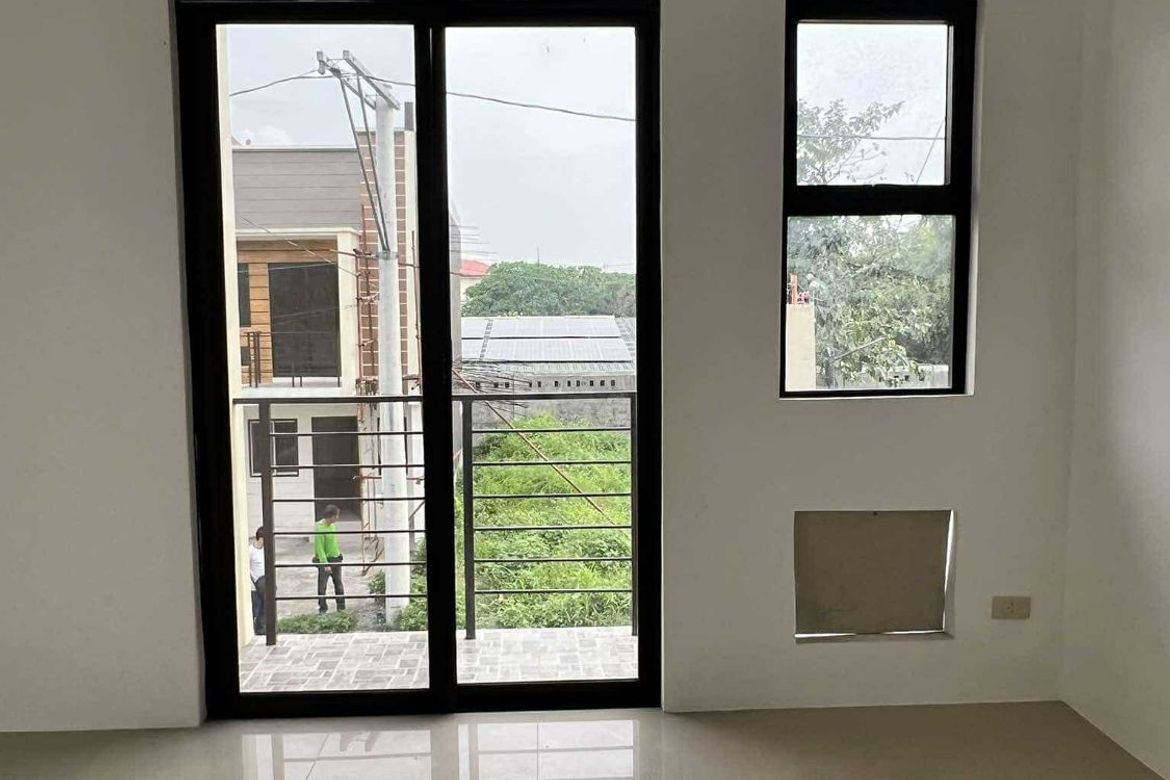 3 Bedroom Townhouse for Sale in Canumay, Valenzuela, Metro Manila – photo 8