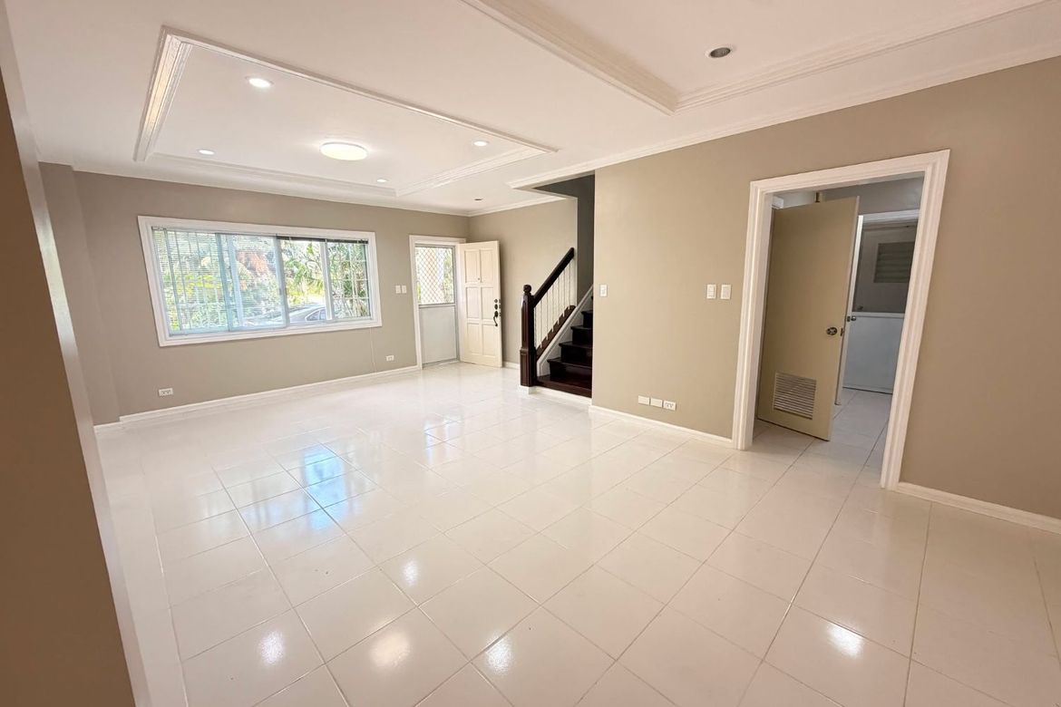 3 Bedroom Townhouse for Sale in Casuntingan, Mandaue, Cebu