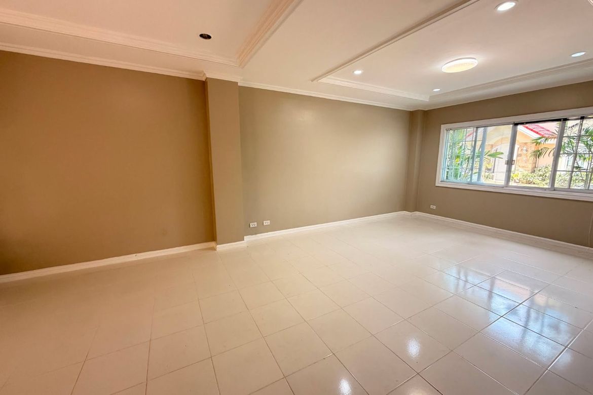 3 Bedroom Townhouse for Sale in Casuntingan, Mandaue, Cebu – photo 8