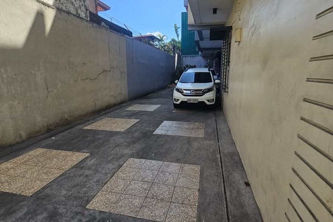 3 Bedroom Townhouse for Sale in Central, Quezon City, Metro Manila – photo 3