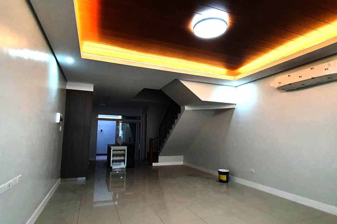 3 Bedroom Townhouse for Sale in Commonwealth, Quezon City, Metro Manila – photo 6