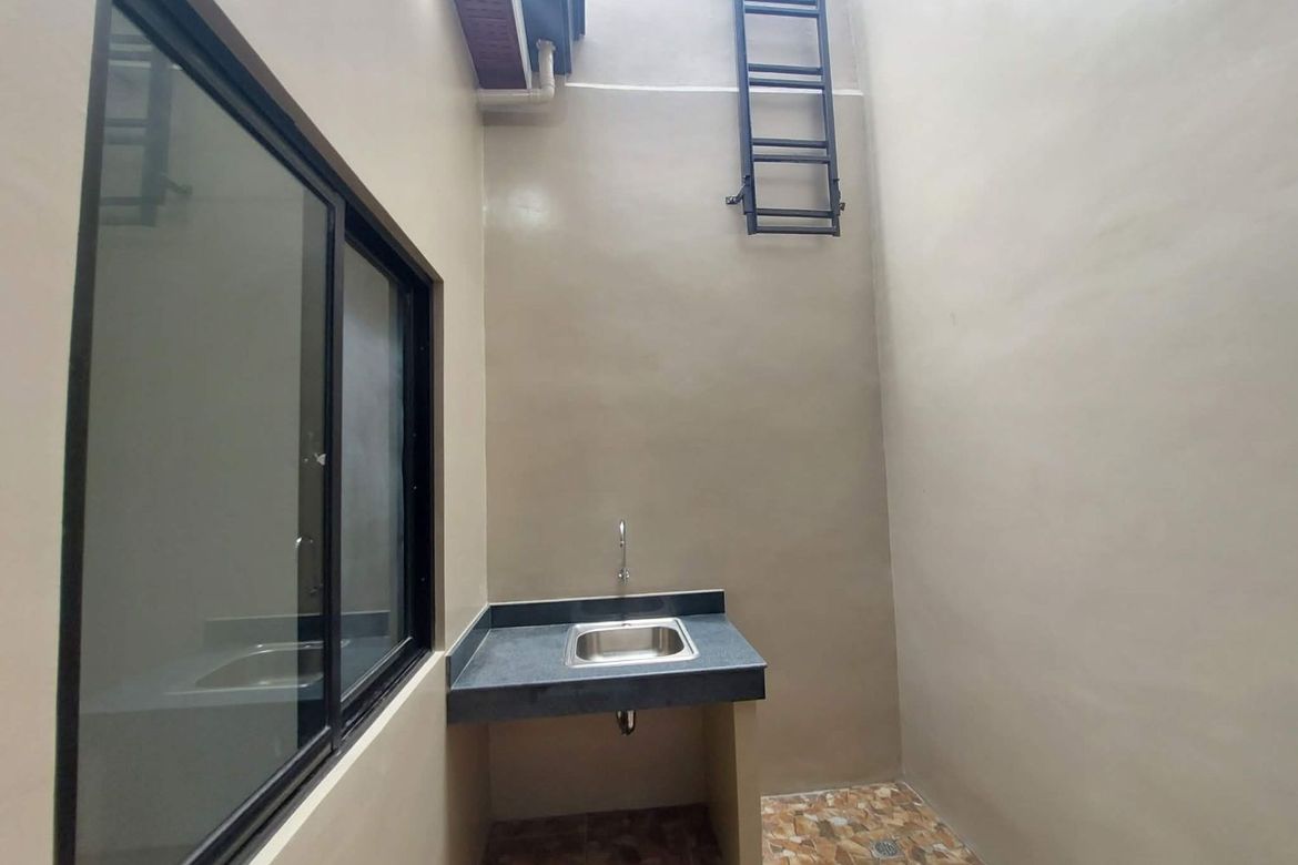 3 Bedroom Townhouse for Sale in Concepcion Dos, Marikina, Metro Manila – photo 2