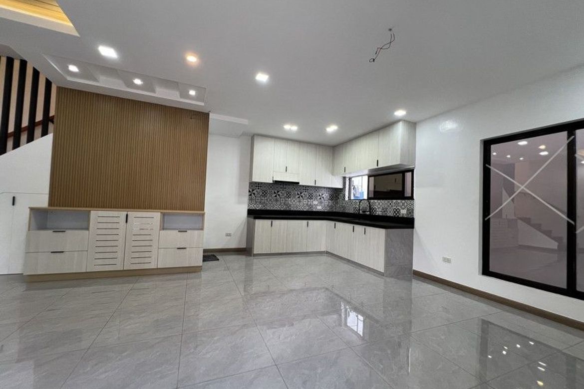 3 Bedroom Townhouse for Sale in Concepcion Uno, Marikina, Metro Manila – photo 5