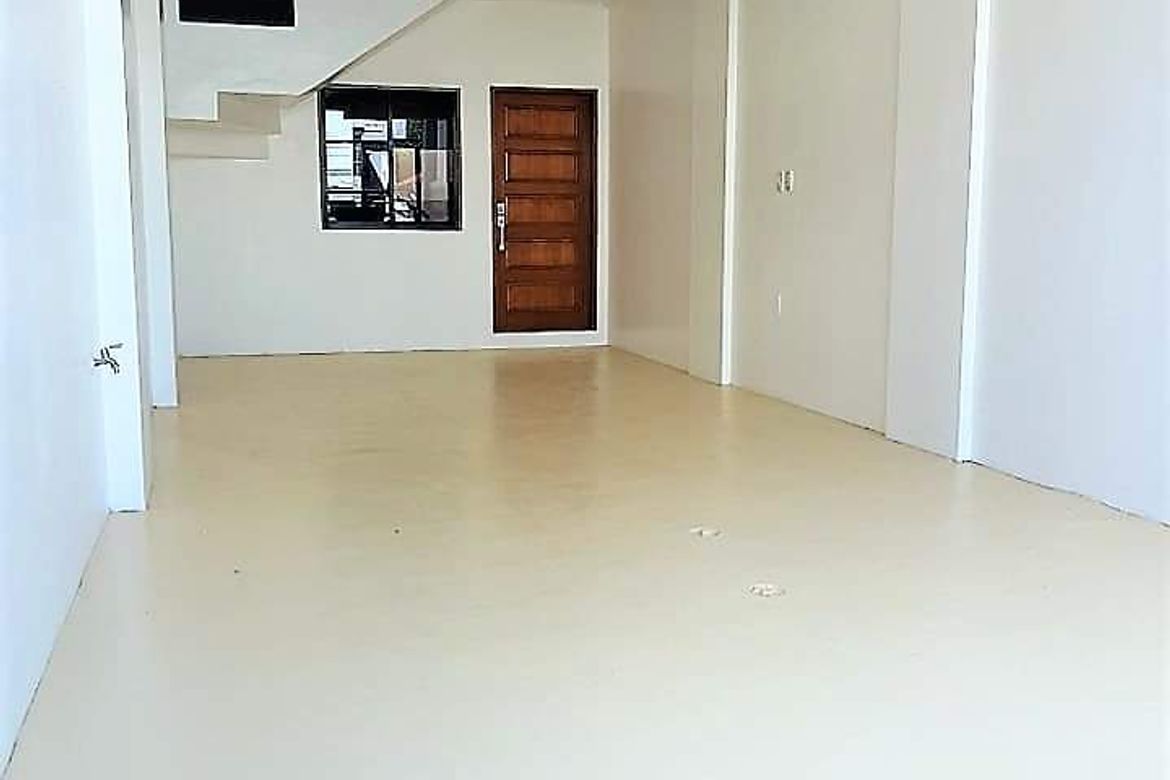 3 Bedroom Townhouse for Sale in Cuyambay, Tanay, Rizal