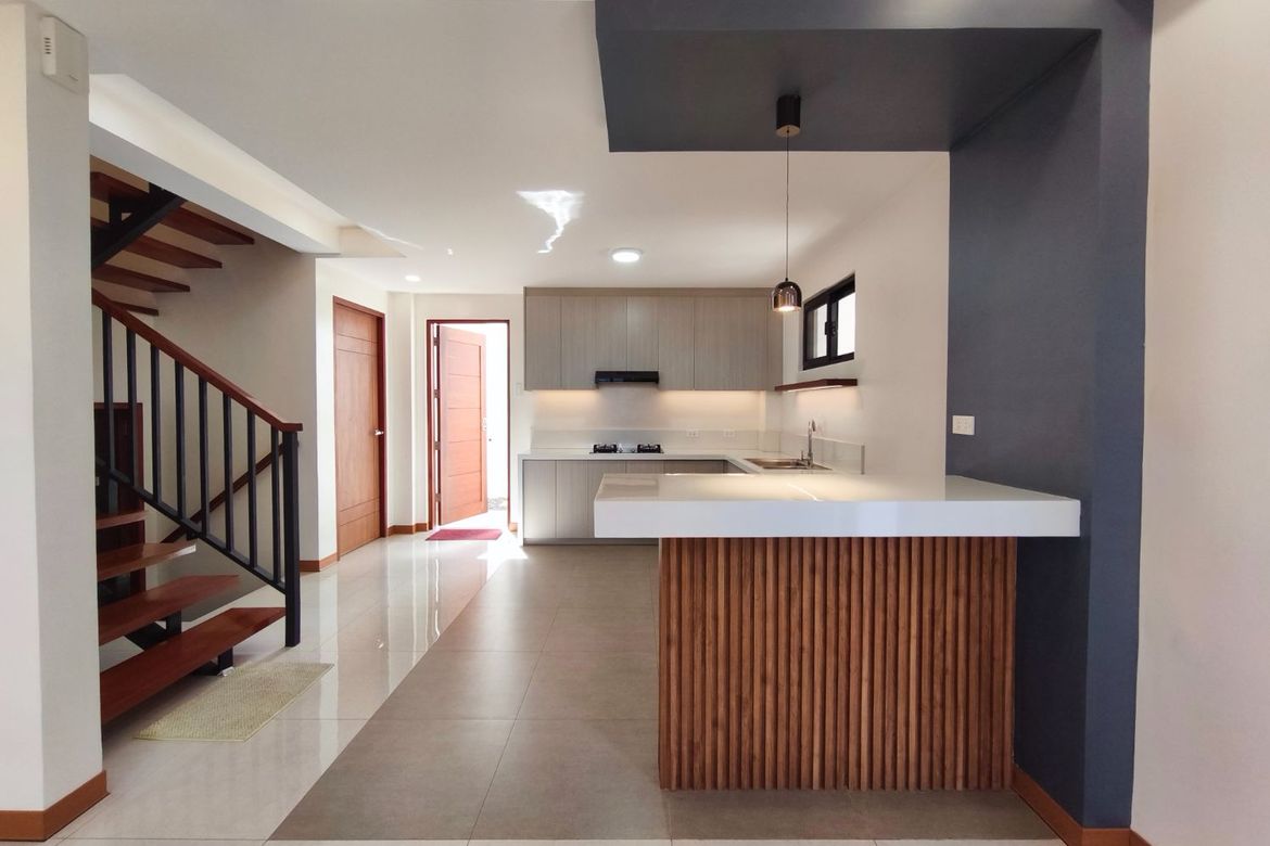 3 Bedroom Townhouse for Sale in Dela Paz, Antipolo, Rizal – photo 5