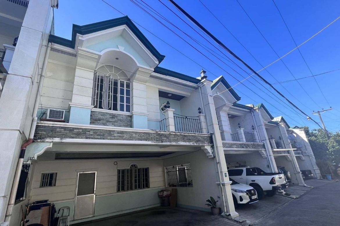 3 Bedroom Townhouse for Sale in Guadalupe, Cebu City, Cebu