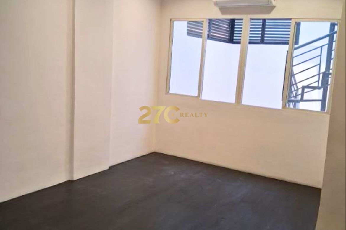 3 Bedroom Townhouse for Sale in Guadalupe Viejo, Makati, Metro Manila near MRT-3 Guadalupe – photo 8