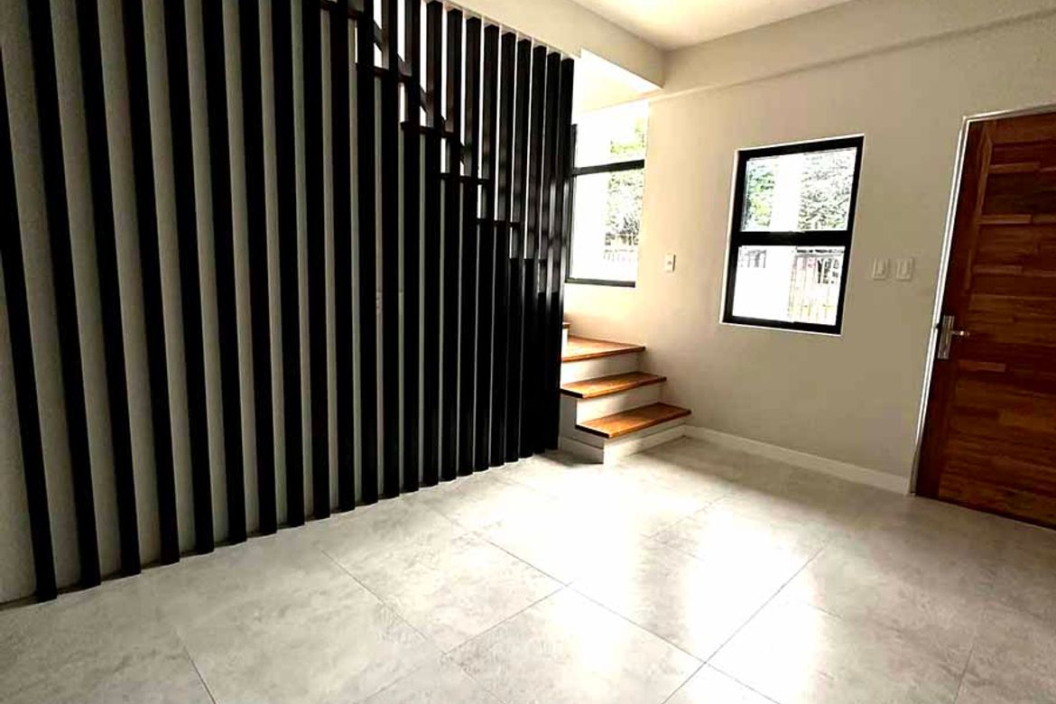 3 Bedroom Townhouse for Sale in Guitnang Bayan I, San Mateo, Rizal – photo 6