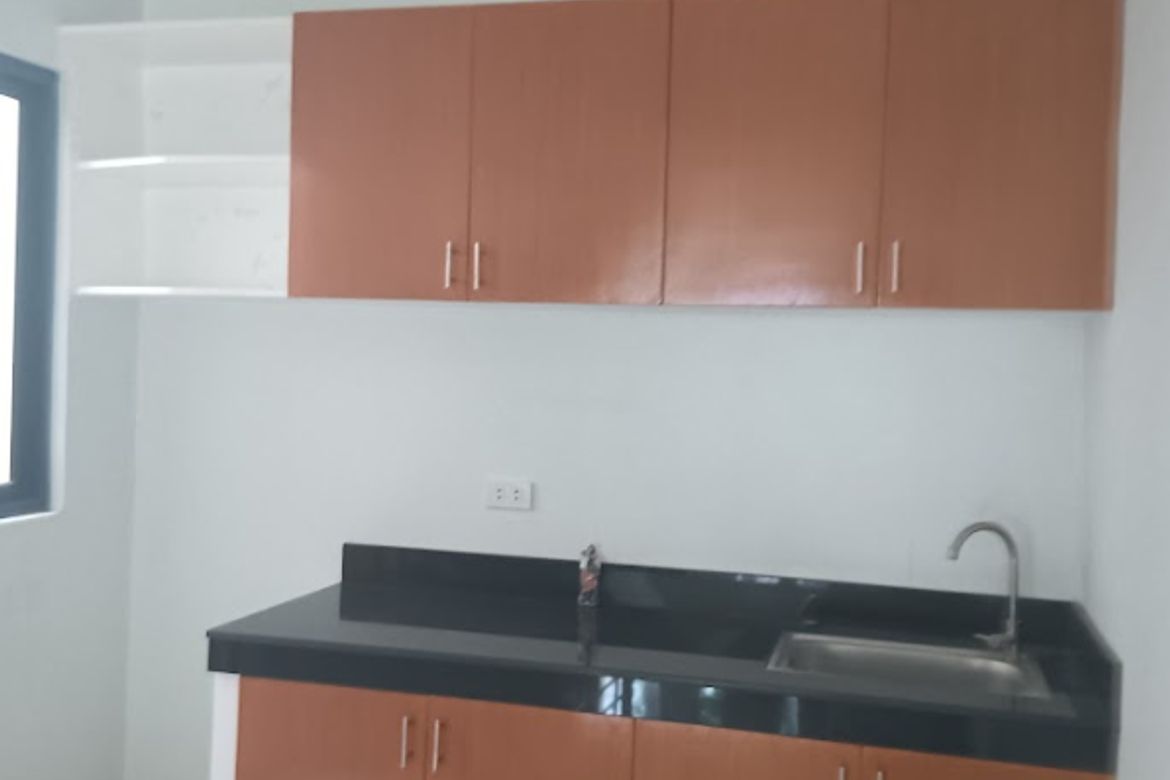 3 Bedroom Townhouse for Sale in Guitnang Bayan I, San Mateo, Rizal – photo 8
