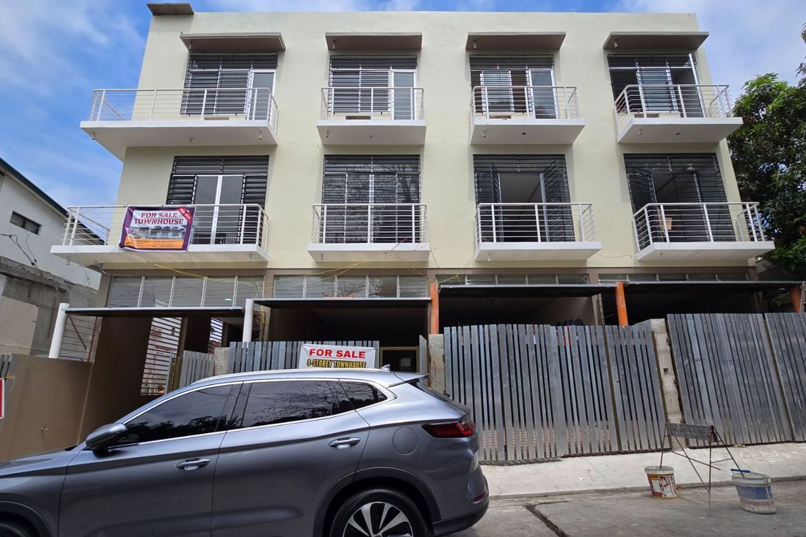 3 Bedroom Townhouse for Sale in Holy Spirit, Quezon City, Metro Manila – photo 6