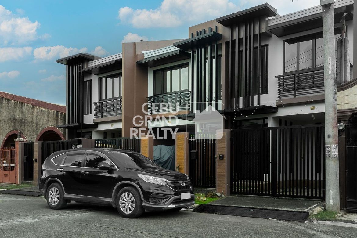 3 Bedroom Townhouse for Sale in Labogon, Mandaue, Cebu