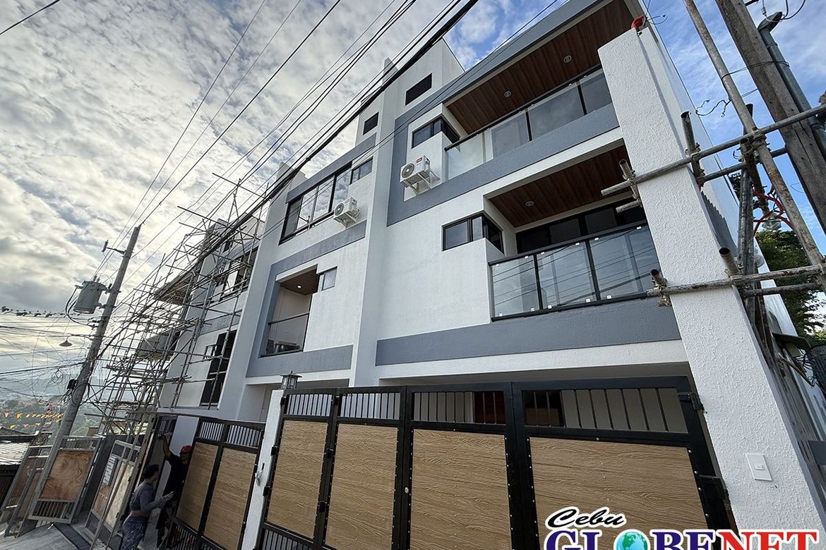 3 Bedroom Townhouse for Sale in Lahug, Cebu City, Cebu