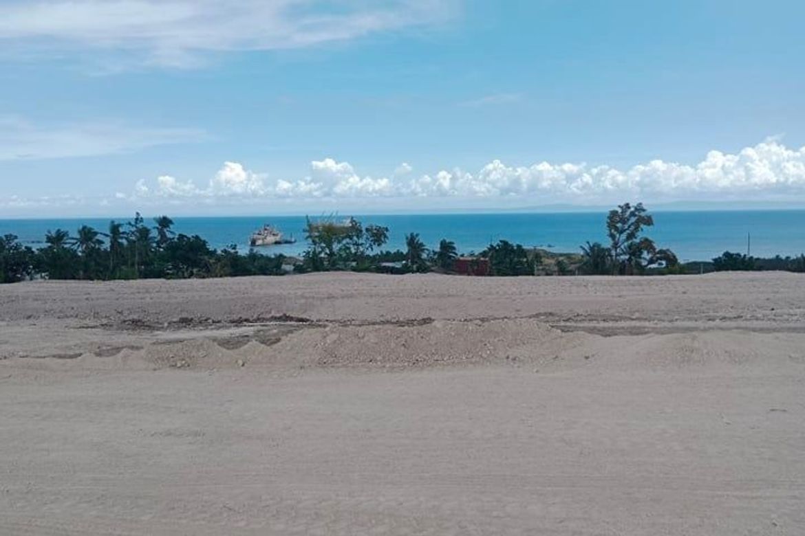 3 Bedroom Townhouse for Sale in Langtad, Naga, Cebu – photo 3