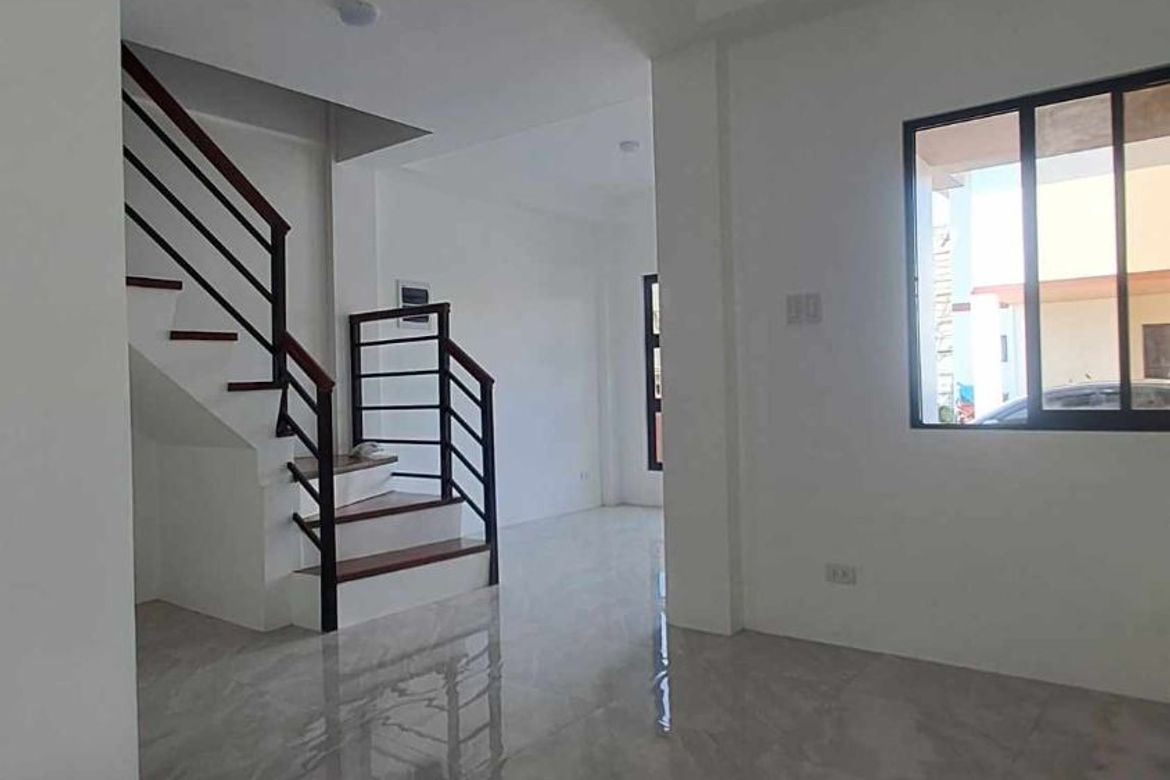 3 Bedroom Townhouse for Sale in Linao, Minglanilla, Cebu – photo 5