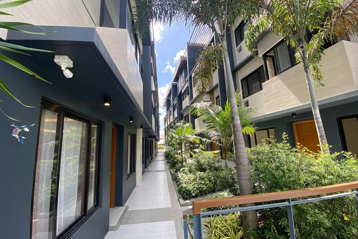 3 Bedroom Townhouse for Sale in Little Baguio, San Juan, Metro Manila – photo 7
