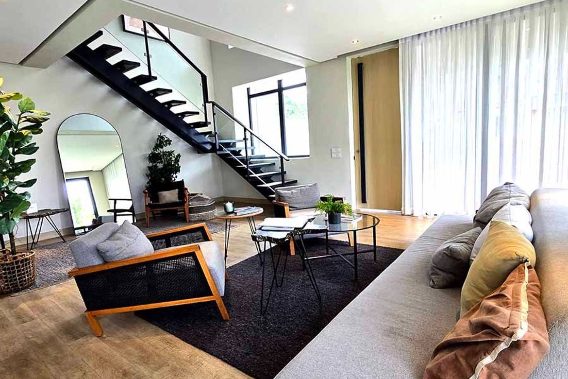 3 Bedroom Townhouse for Sale in Loyola Heights, Quezon City, Metro Manila near LRT-2 Katipunan – photo 6