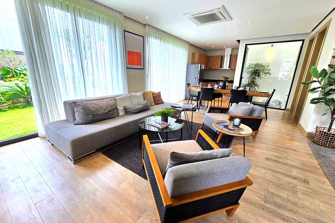 3 Bedroom Townhouse for Sale in Loyola Heights, Quezon City, Metro Manila near LRT-2 Katipunan – photo 8