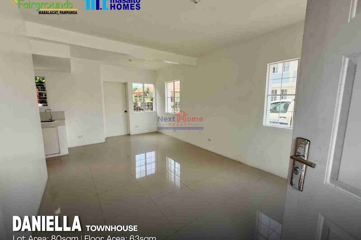 3 Bedroom Townhouse for Sale in Mabiga, Mabalacat, Pampanga – photo 2