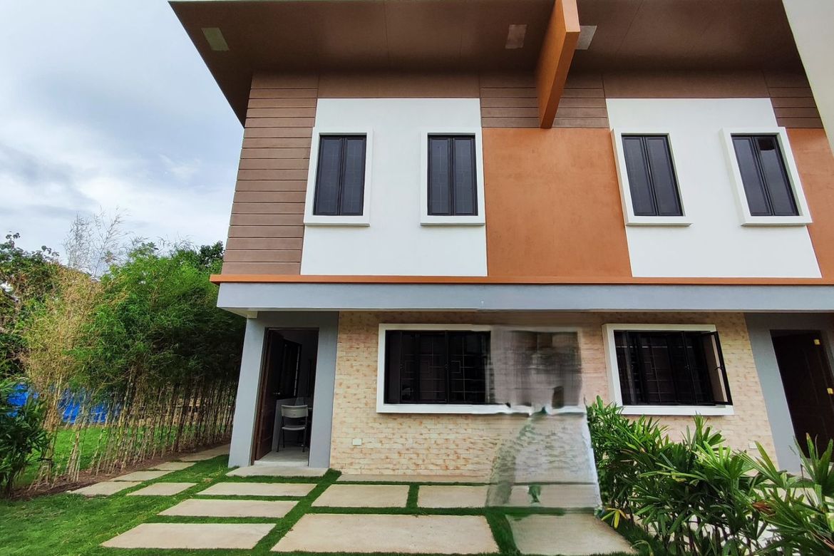 3 Bedroom Townhouse for Sale in Mabini, Lipa, Batangas