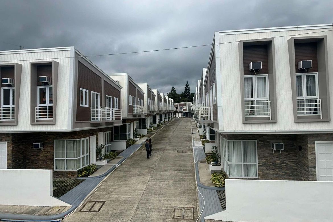 3 Bedroom Townhouse for Sale in Maharlika West, Tagaytay, Cavite – photo 3